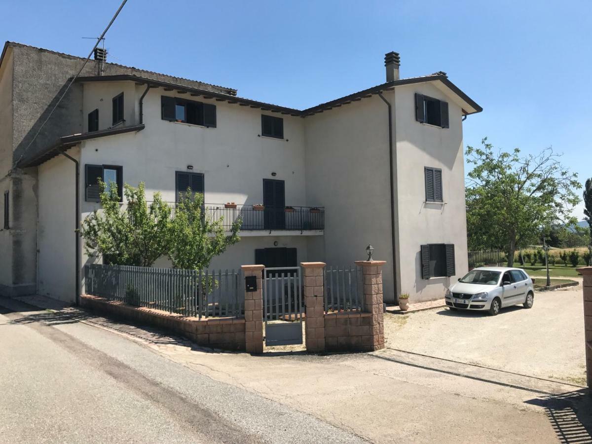 Casa Nonna Jole Assis Exterior foto